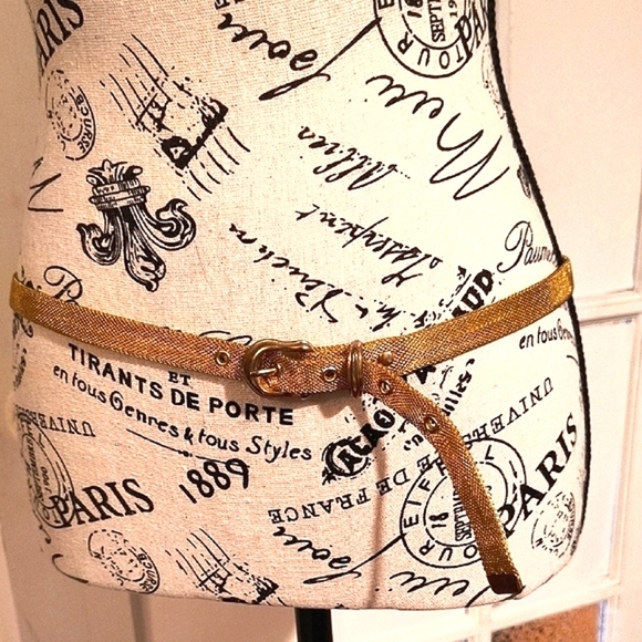 Vintage Gold Belt. Size Large. Great Condition - Picture 1 of 4